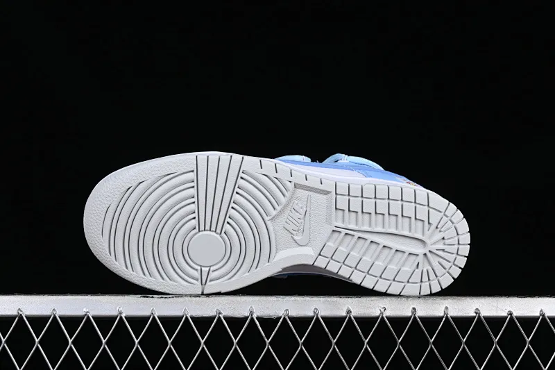All Categories Nk SB Dunk Series Nk SB Dunk Low Low-top sneakers Nk Dunk Low Happy Bear White and blue cute girl SB deconstructed double shoelace low-top casual sneakers DH9765-102